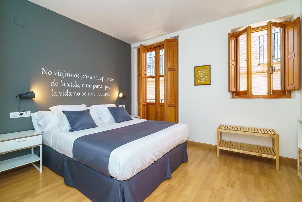 Valencia Home Номер фото